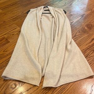 Claudia Nichole Woman’s Tan Cashmere Cardigan Size S